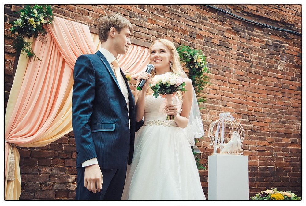 Клятвы в момент регистрации Константина и Юлии 27 июля 2014 года. 
Организация свадьбы - агентство "Свадебный гид"
