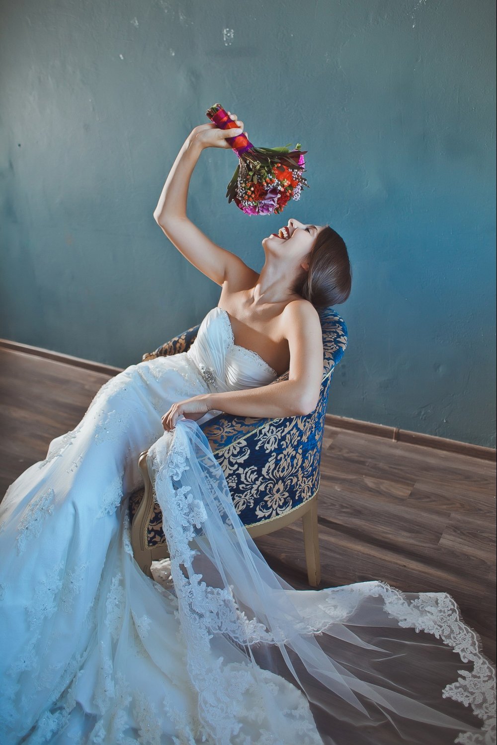 Роковая красотка Неля Старкова и ее неповторимый образ невесты